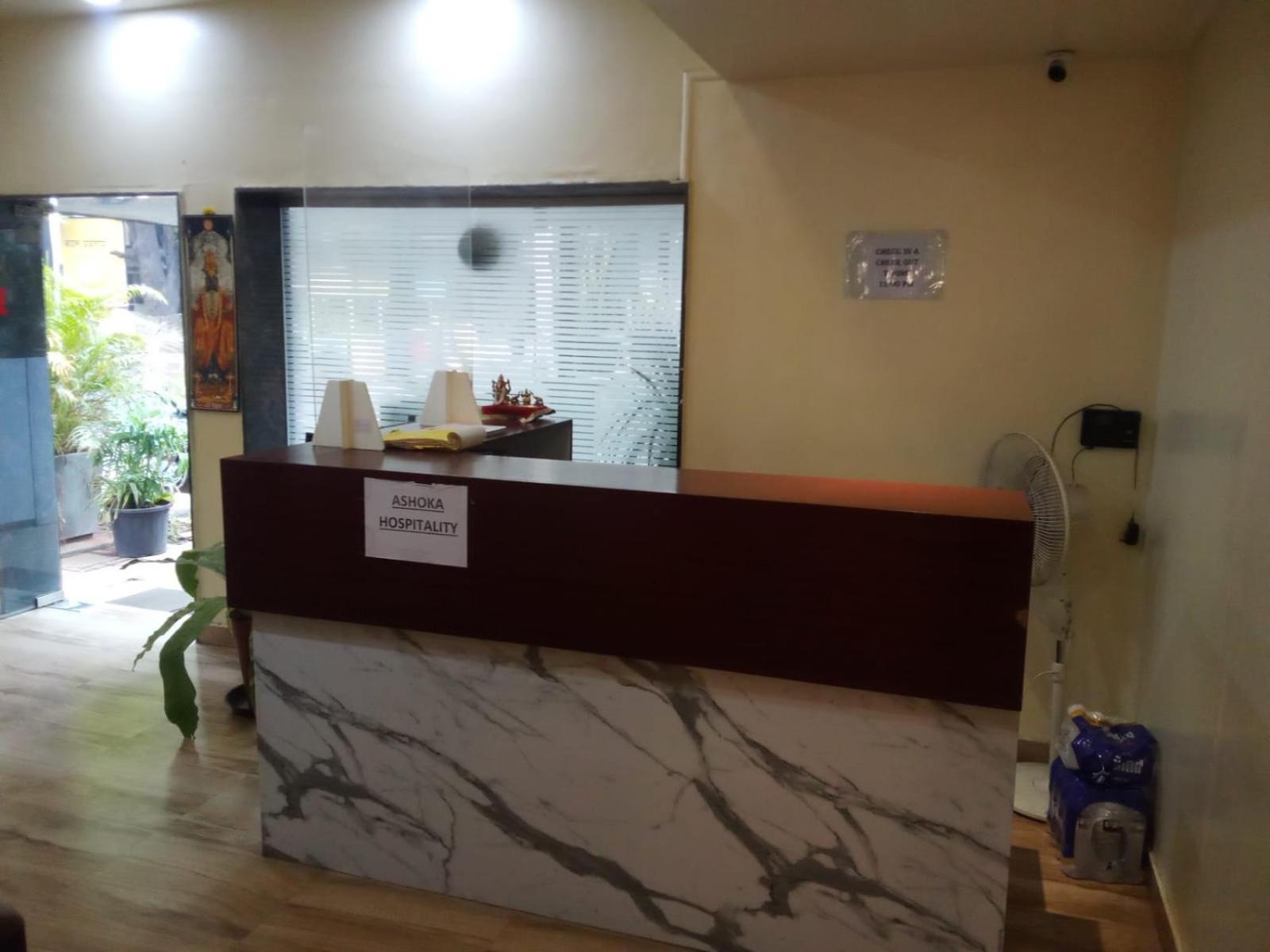 Hotel Ashoka, Pune Yerandwane Exteriör bild