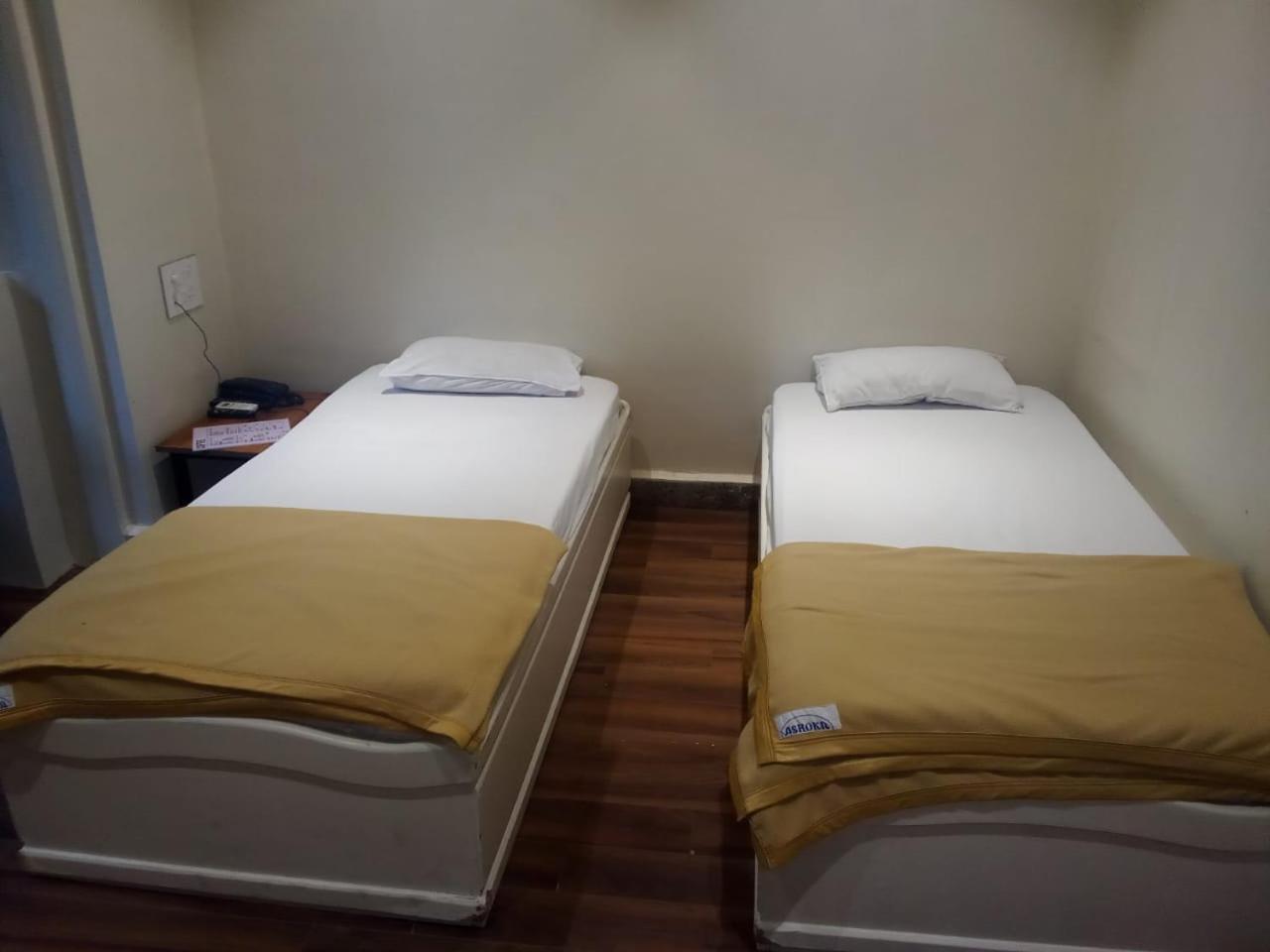 Hotel Ashoka, Pune Yerandwane Exteriör bild